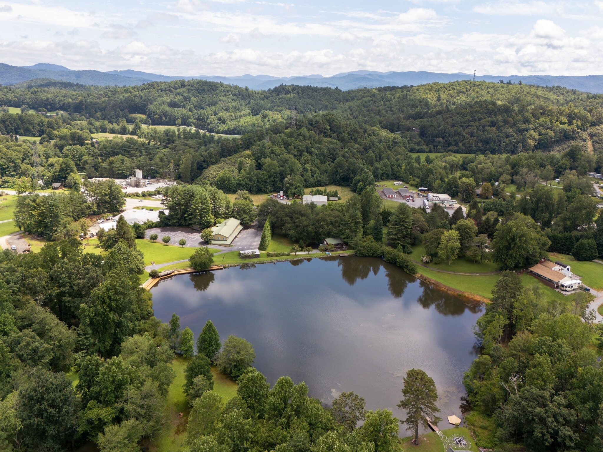 8826 Boylston Hwy, Mills River, NC for Sale