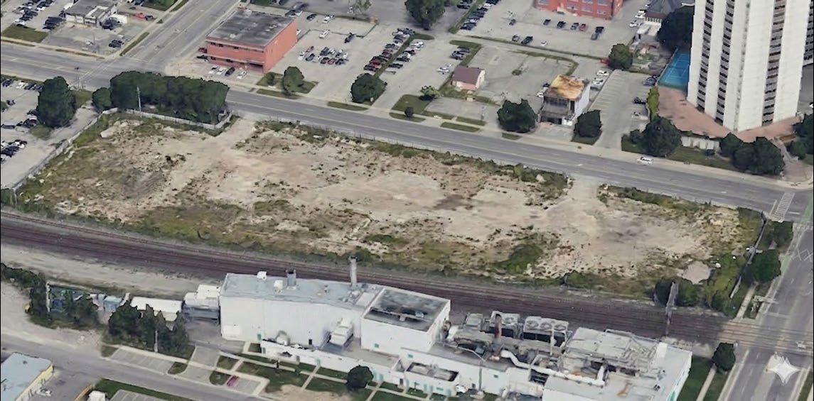 369 York St, London, ON for Sale