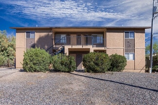 Wickenburg, AZ Apartments - 450 Palm Dr