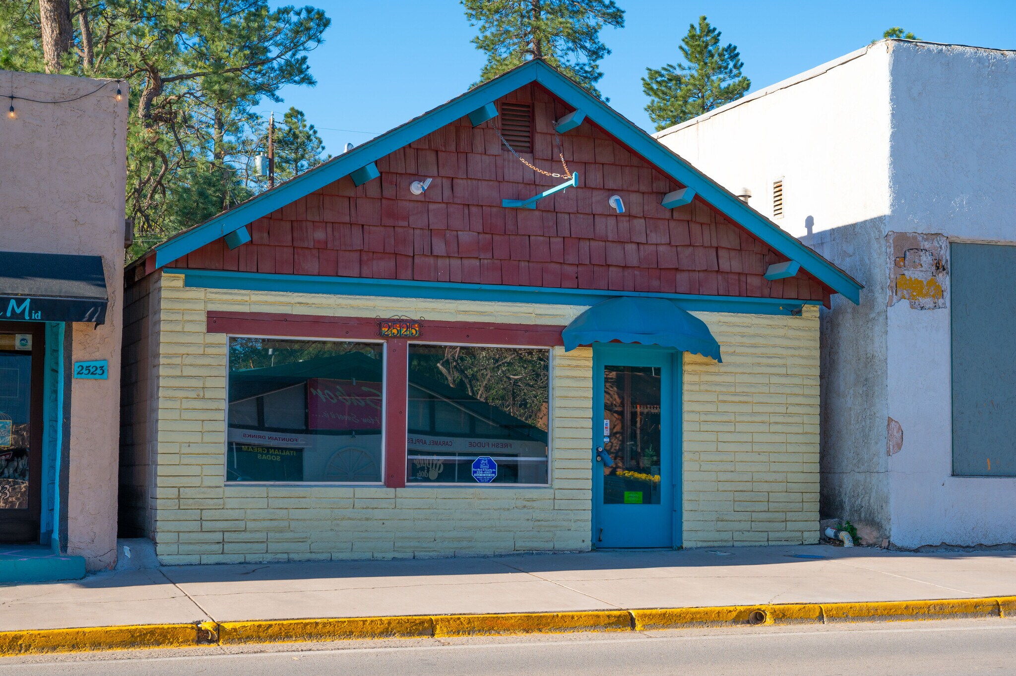 2525 Sudderth Dr, Ruidoso, NM for Sale