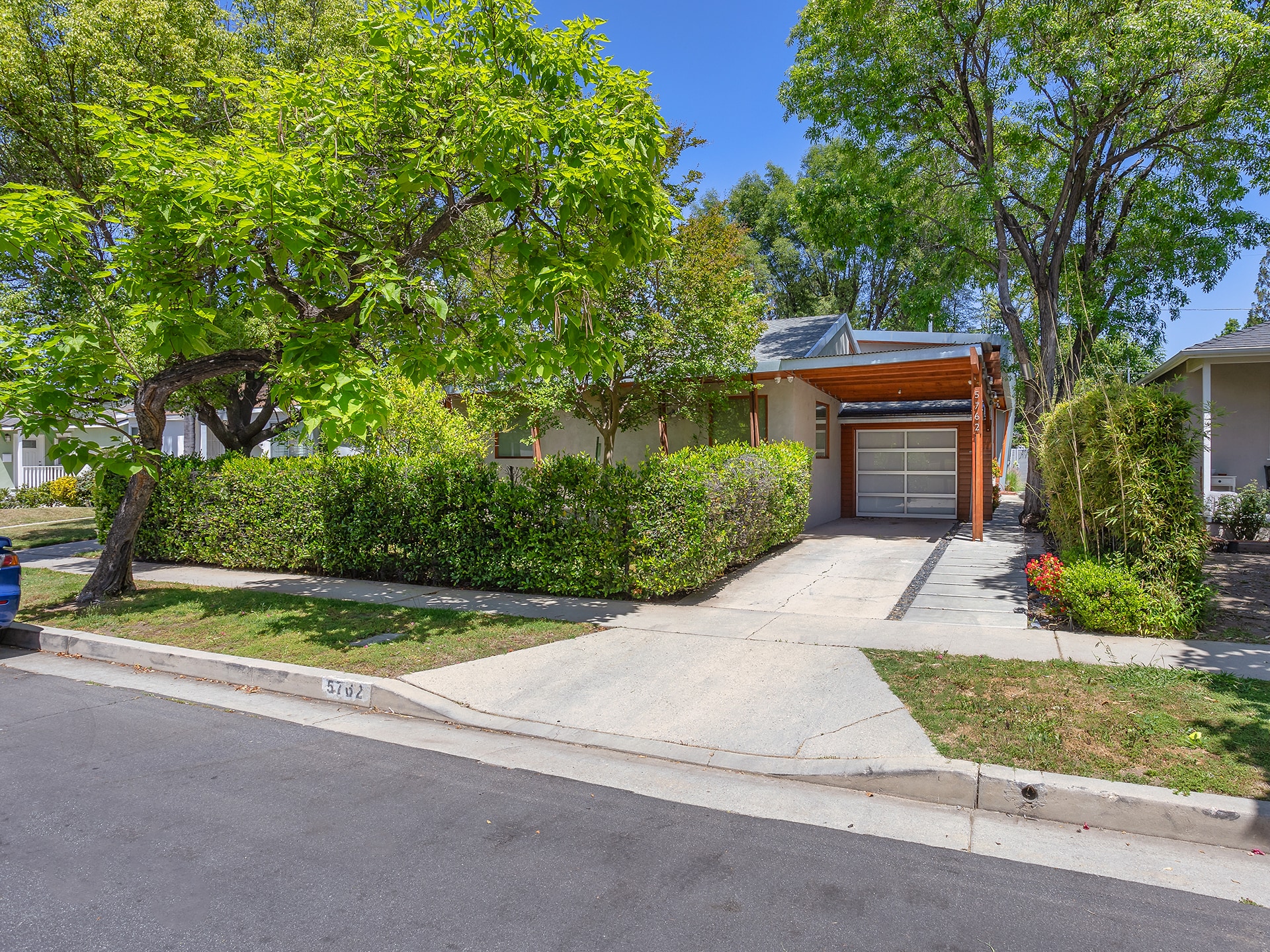 5762 Andasol Ave, Encino, CA for Sale