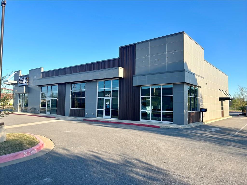 1110 SE 28th St, Bentonville, AR for Rent