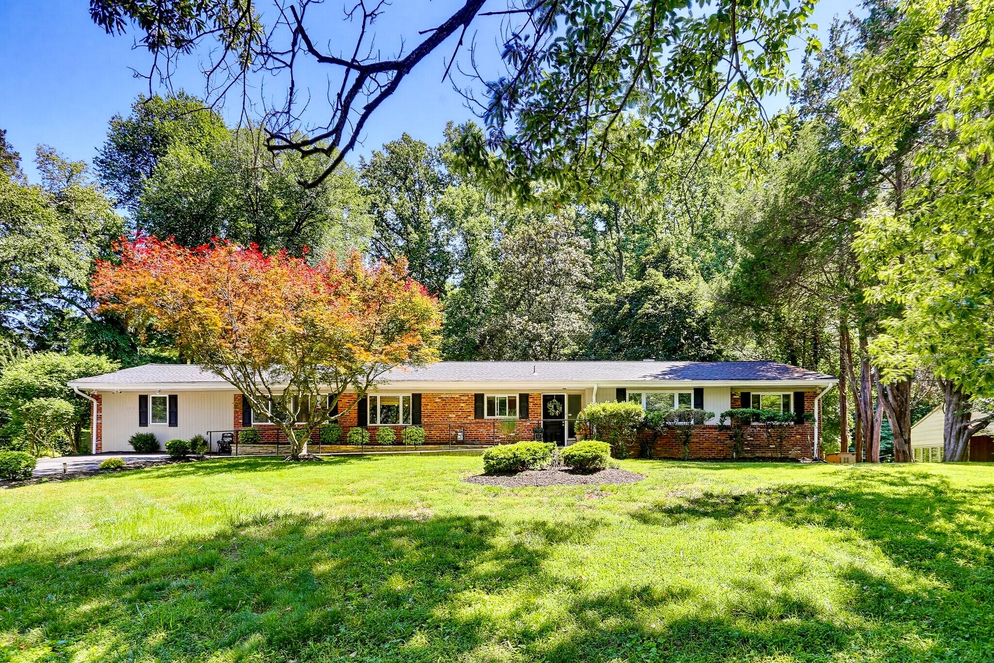 515 Apple Grove Rd, Silver Spring, MD for Sale