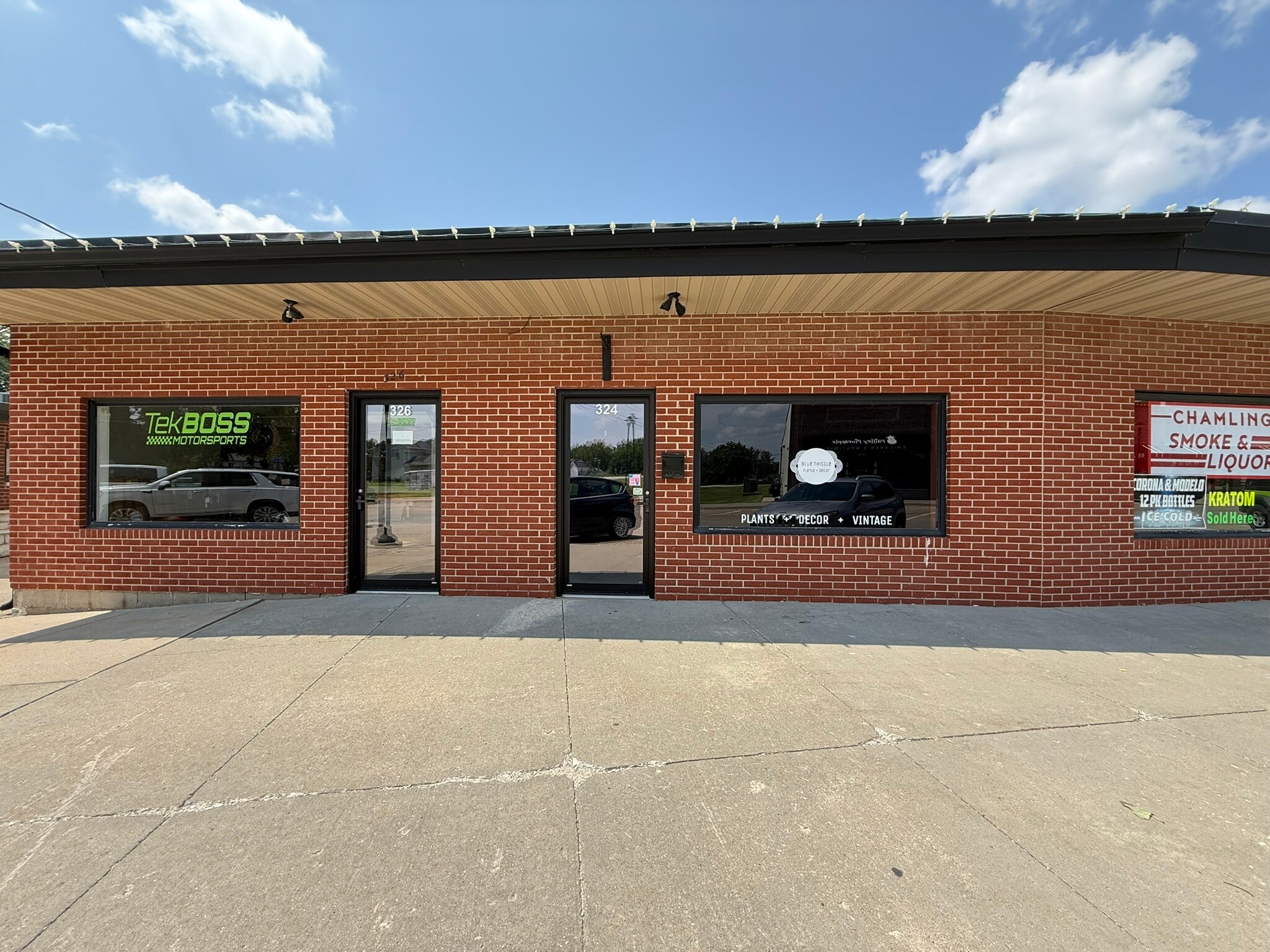320-326 SW Maple St, Ankeny, IA for Rent
