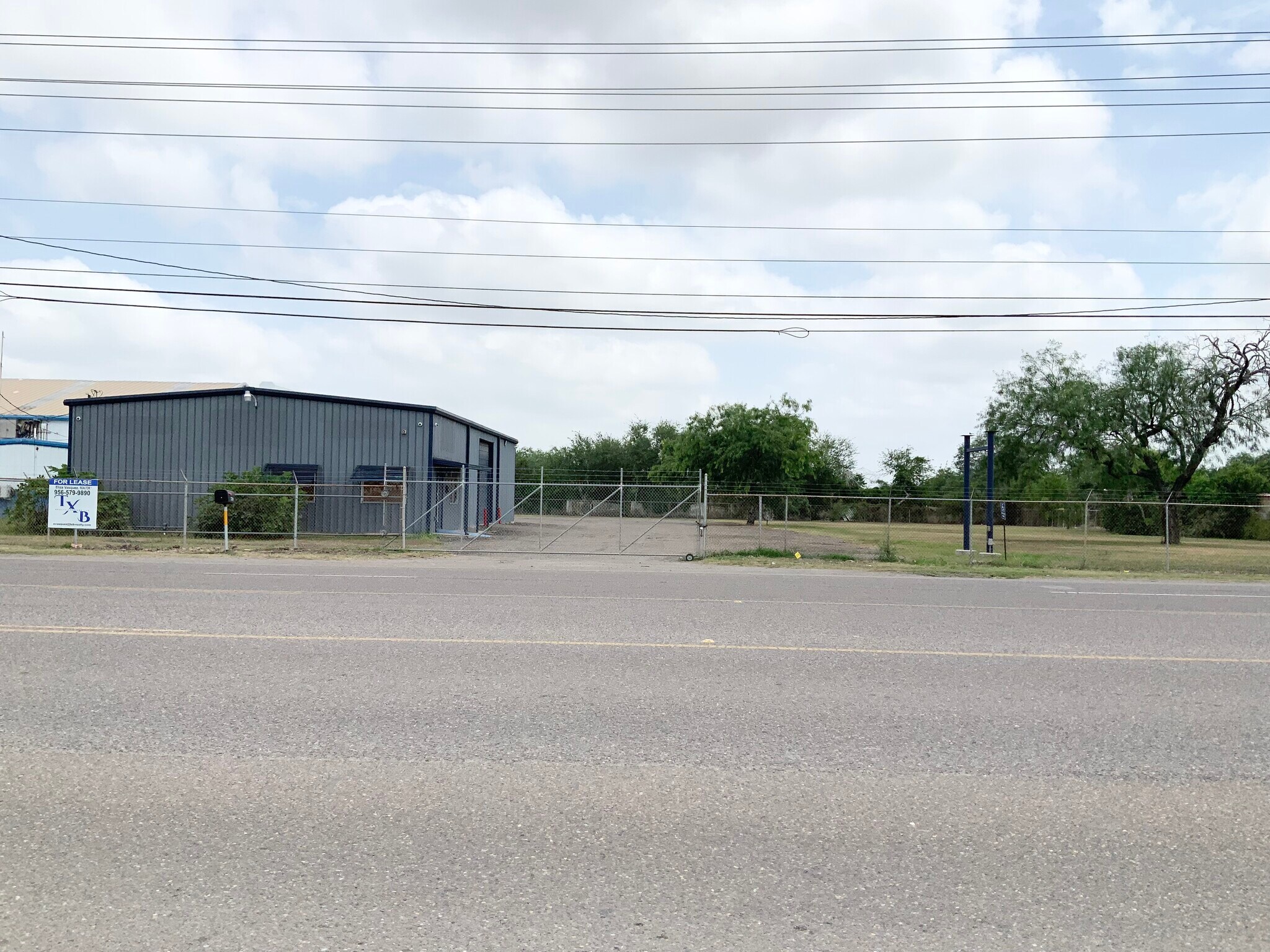 7700 Padre Island Hwy, Brownsville, TX for Rent