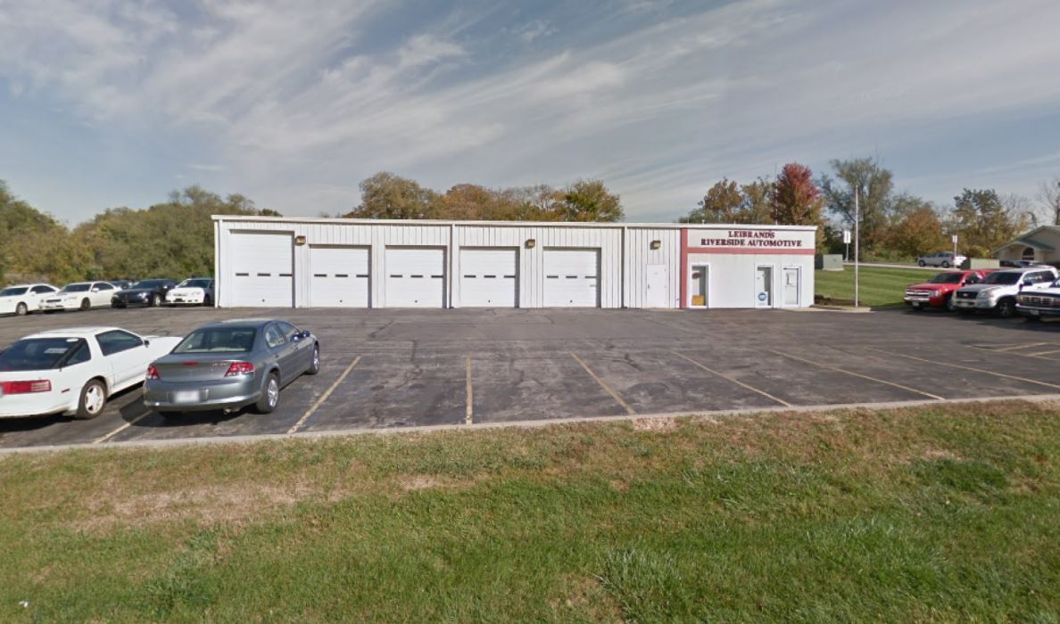 2900 Nw 47th St Riverside Mo Retail Property For Sale On Showcase Com