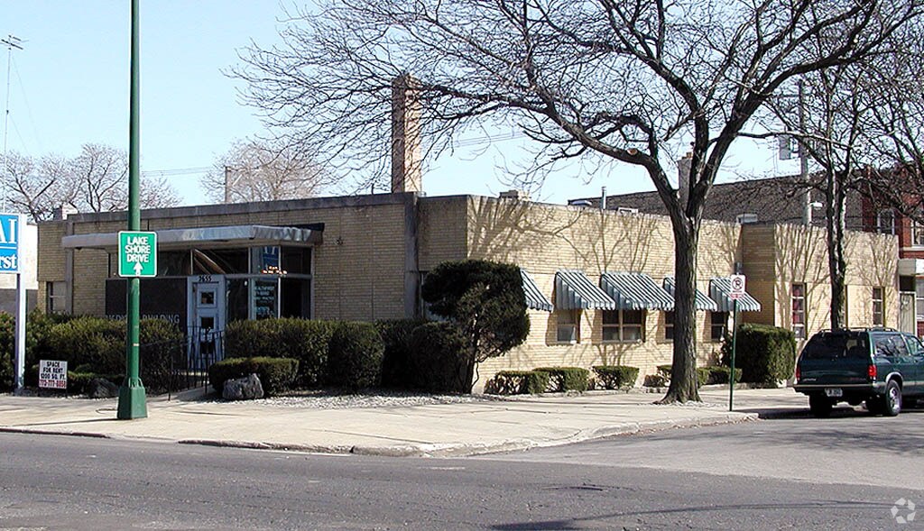 2655 W Peterson Ave, Chicago, IL for Rent
