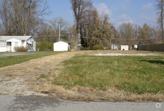 1906 W US Hwy 50  