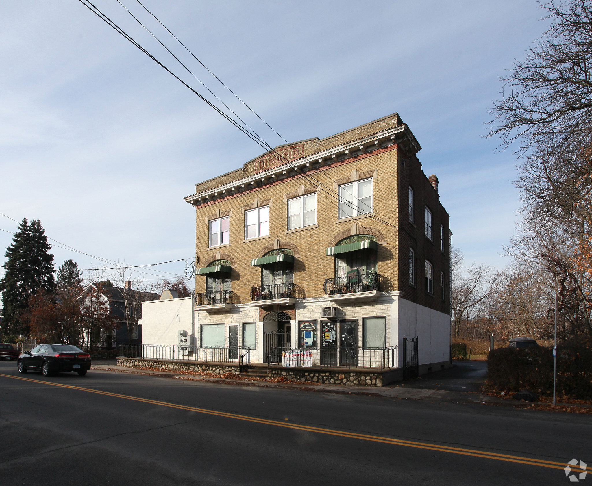 1468-1472 Baldwin St, Waterbury, CT for Sale