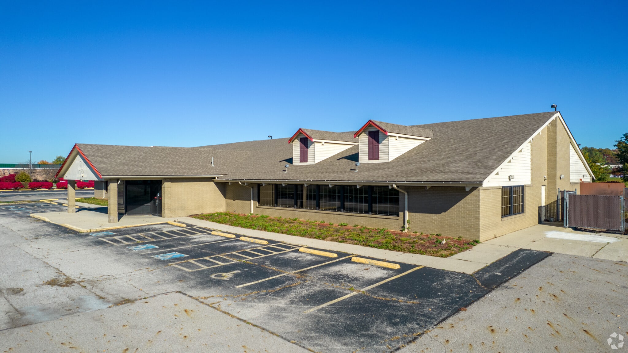 3710 W Dublin Granville Rd, Columbus, OH for Rent