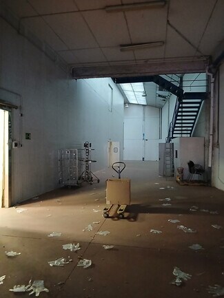 Madrid, MAD Industrial - Calle Luis i