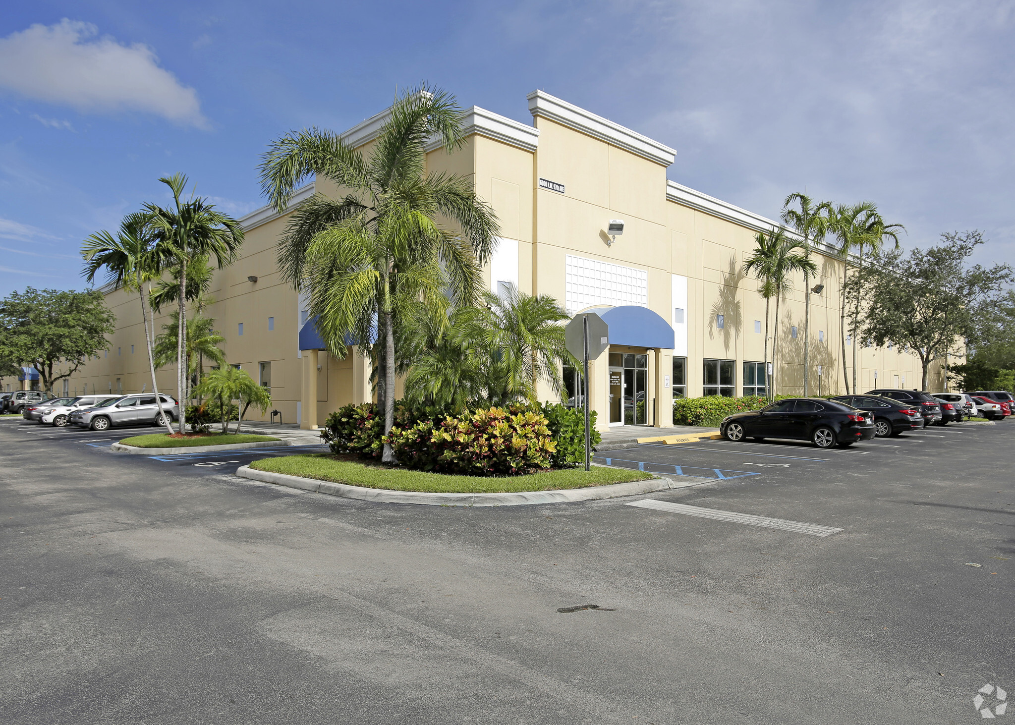 6000 NW 97th Ave, Doral, FL for Rent