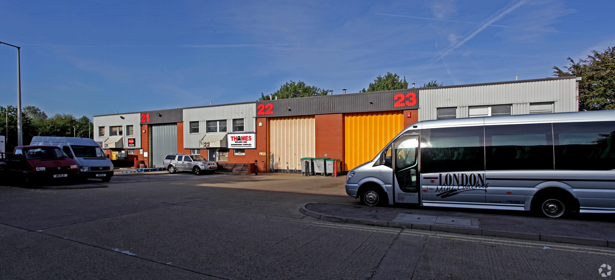 Spitfire Way, Hounslow, MDS for Rent