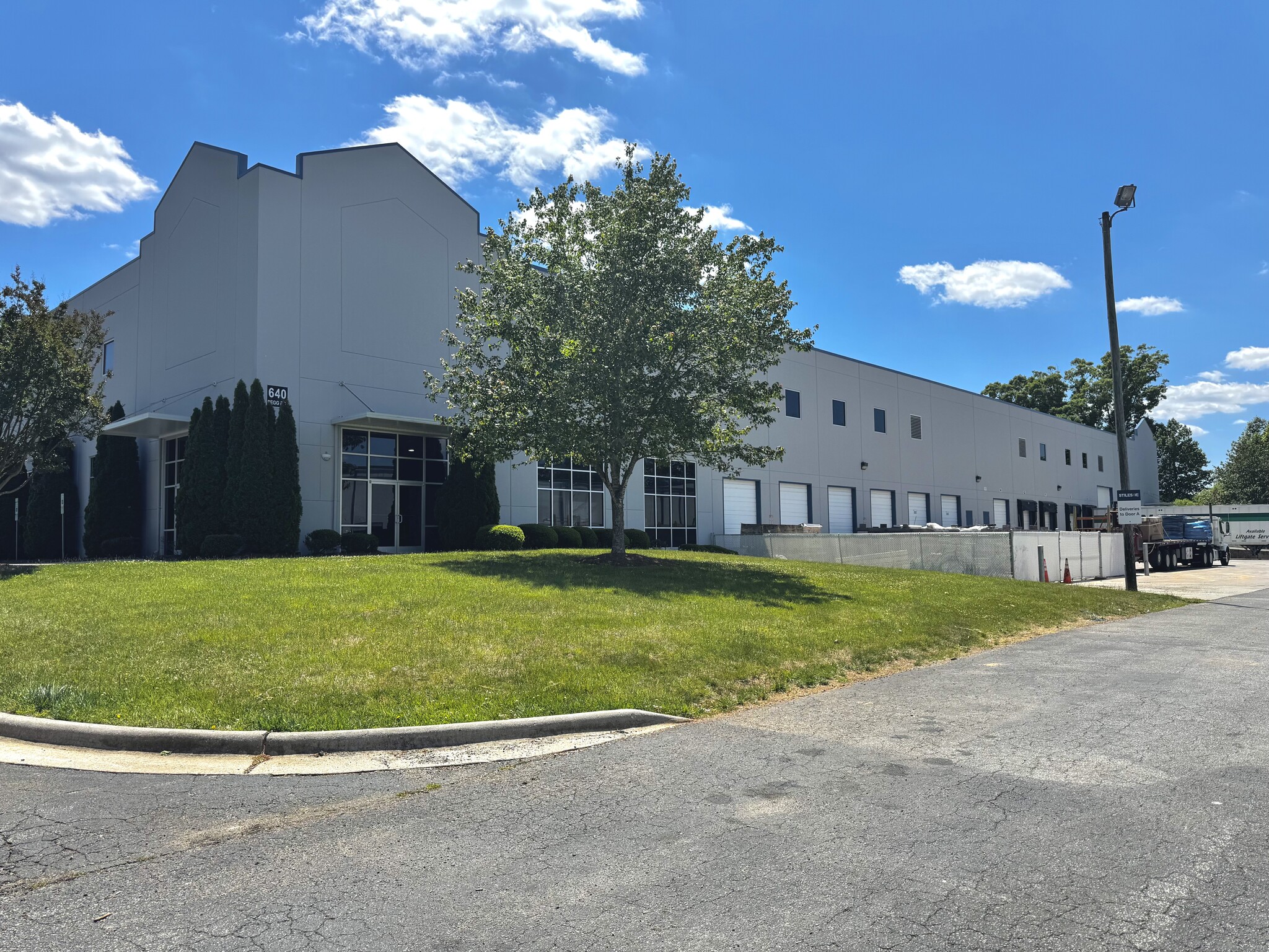 640 Pegg Rd, Greensboro, NC for Rent