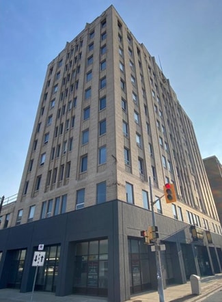 Windsor, ON Apartments - 176 University Av W