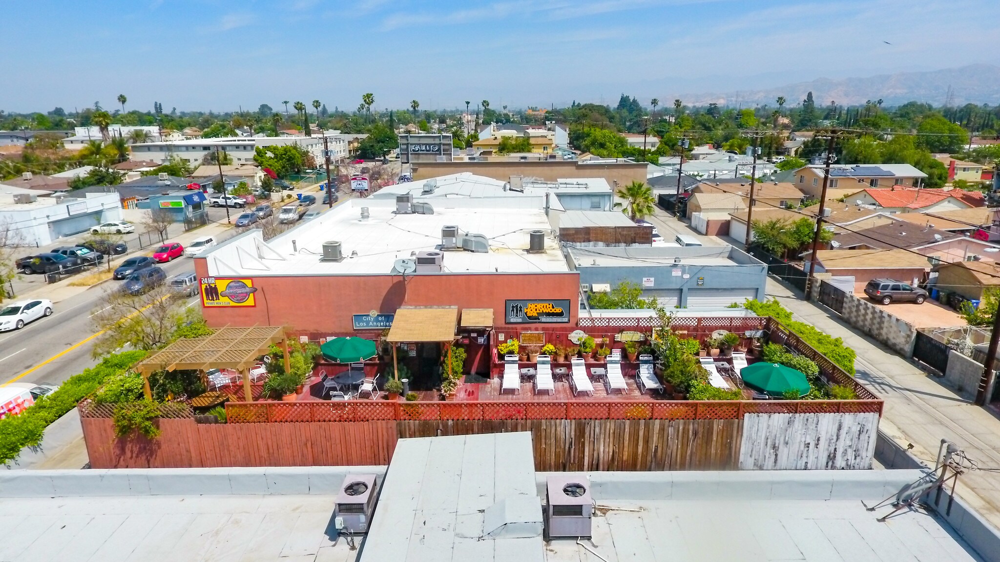 5636 Vineland Ave North Hollywood, CA 91601 Retail Property for Lease