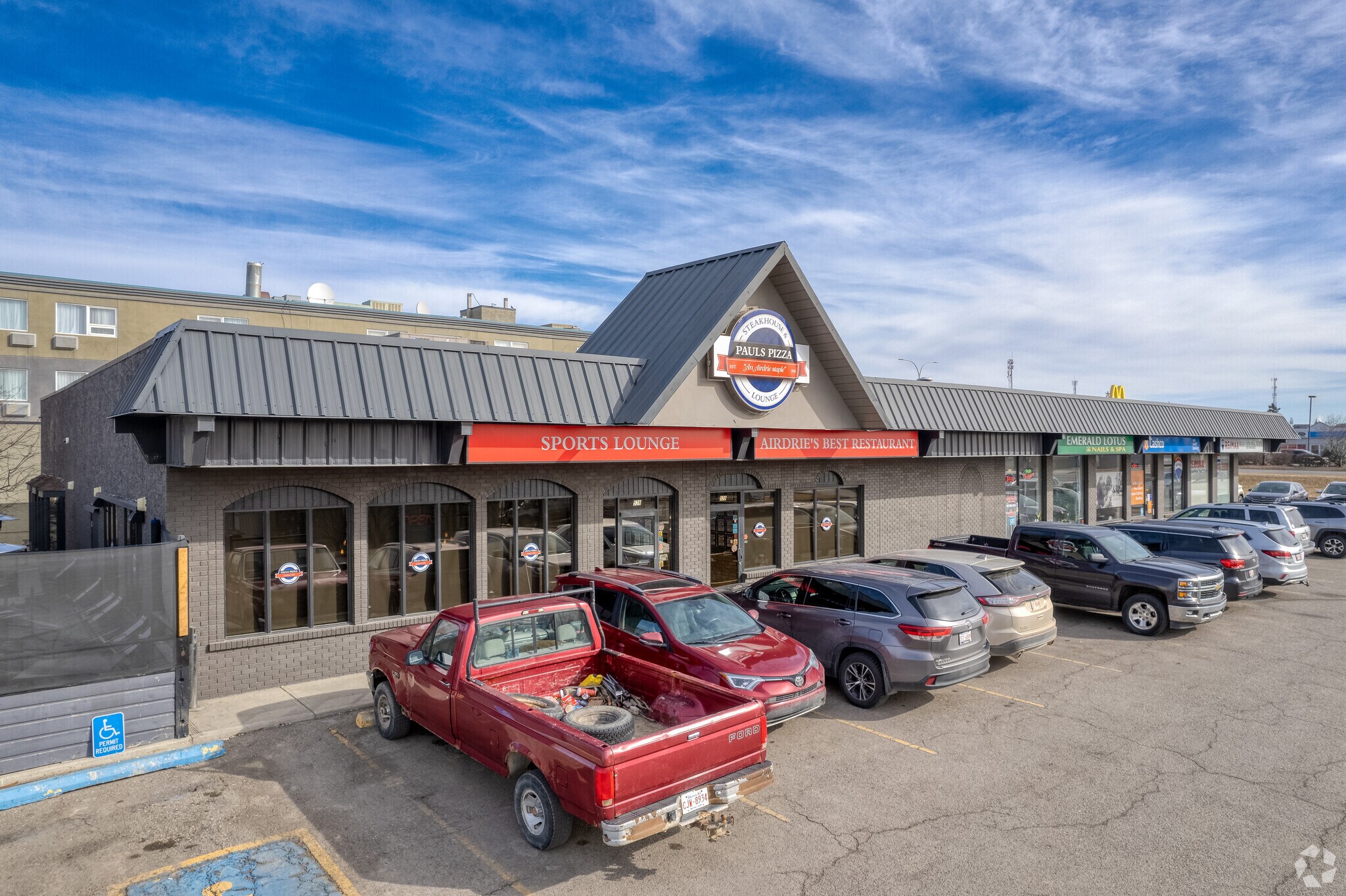 520-548 2nd Ave SE, Airdrie, AB for Rent