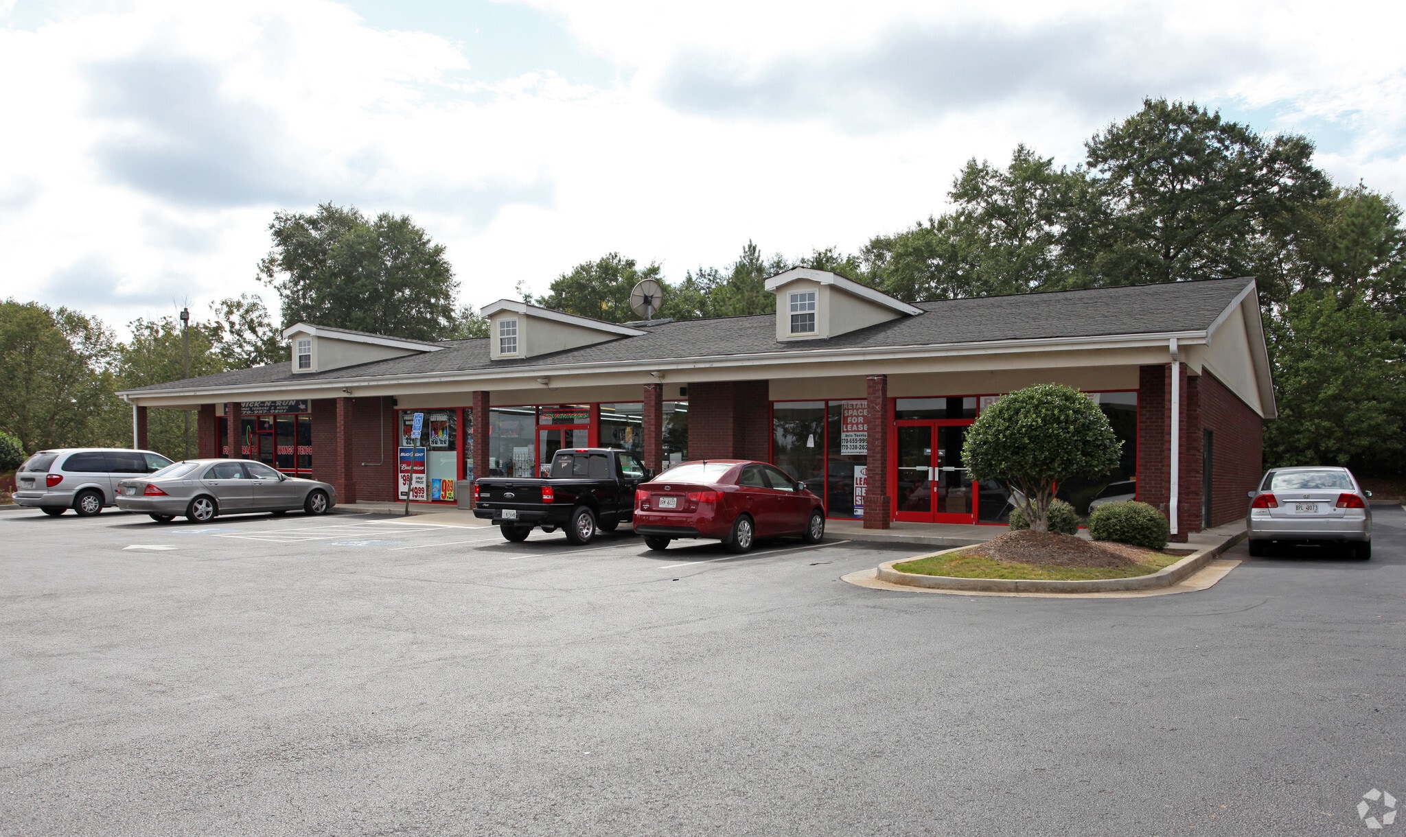 602-604 Peeksville Rd, Locust Grove, GA for Rent