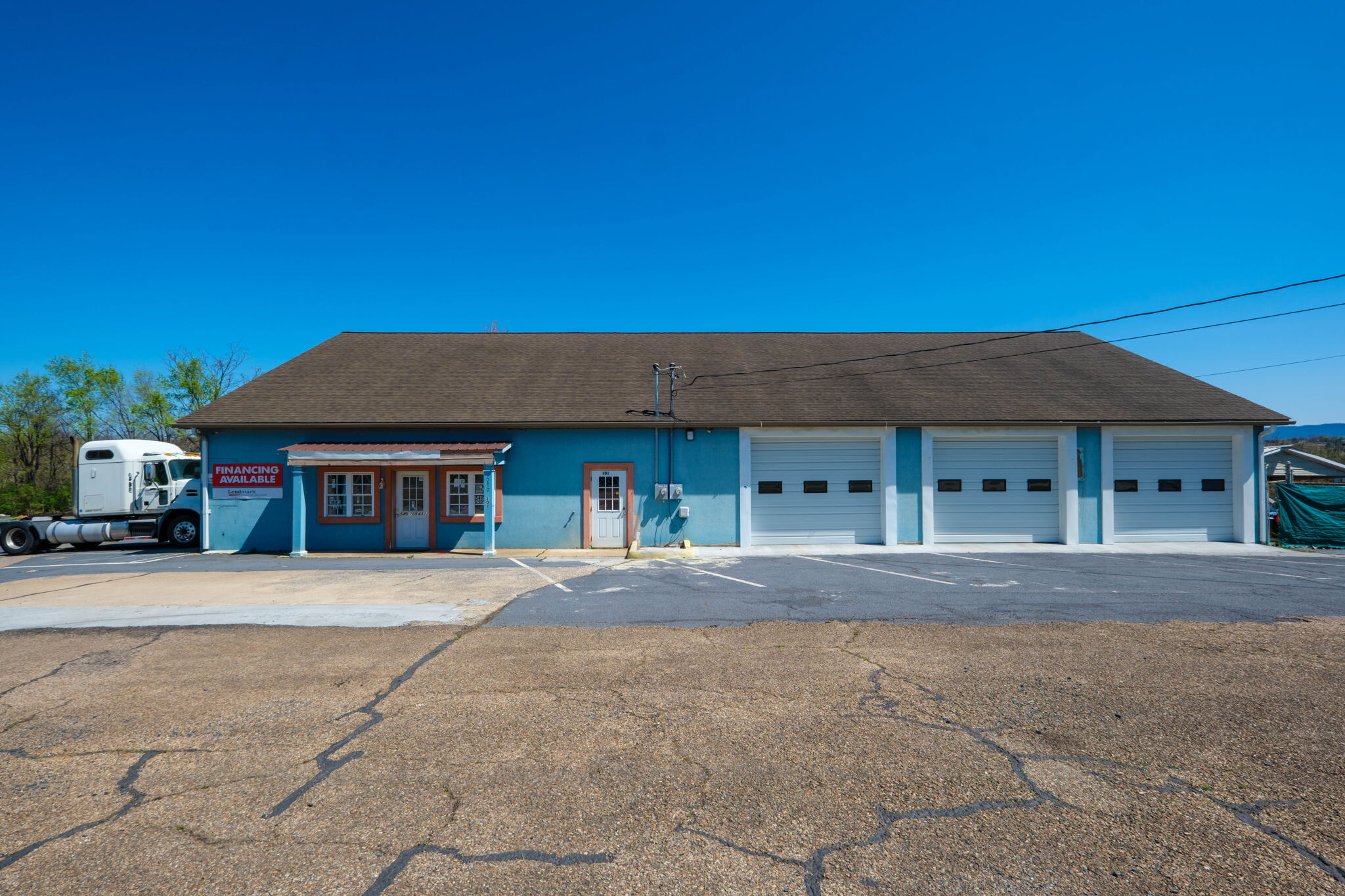 1090 Virginia Ave, Harrisonburg, VA for Rent