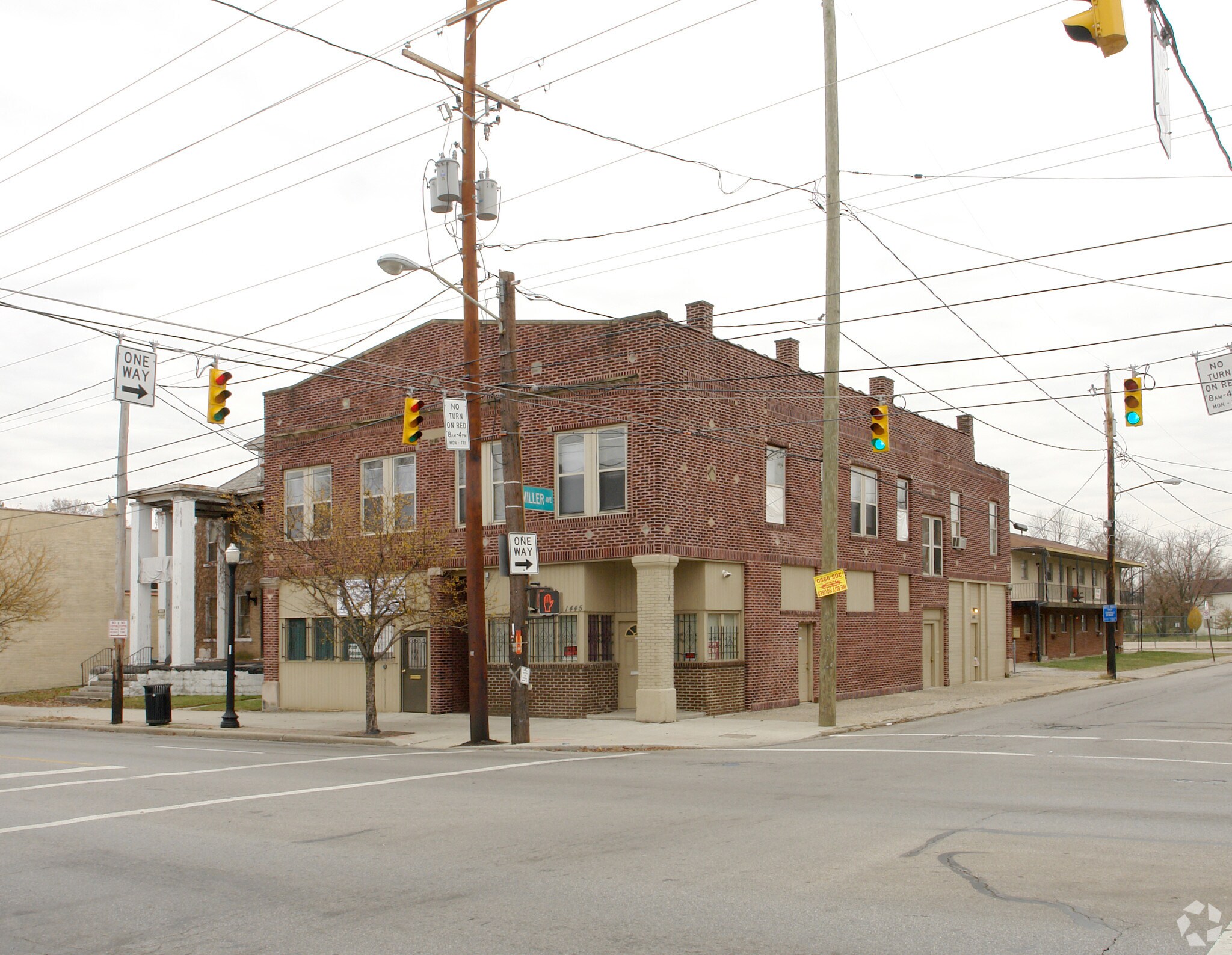 1445-1447 E Main St, Columbus, OH for Sale