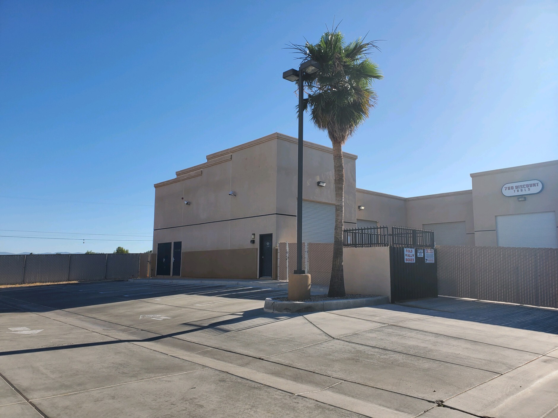 10904 Hesperia Rd, Hesperia, CA for Rent