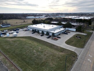 Champaign, IL undefined - 1411 Interstate Dr