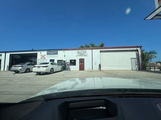 Fort Pierce, FL Light Distribution - 3608 Oleander Ave