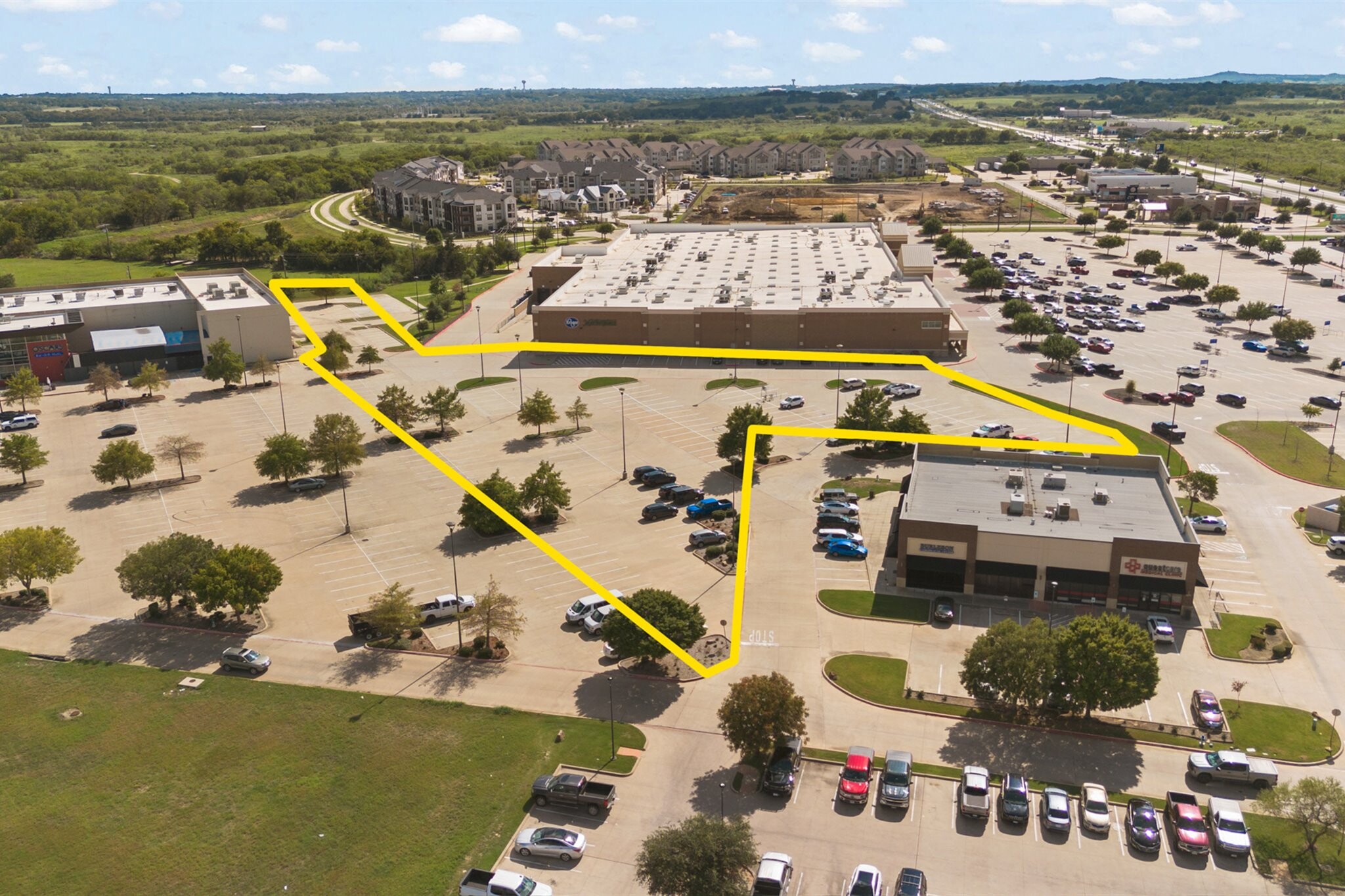 1591 SW Wilshire Blvd, Burleson, TX for Sale