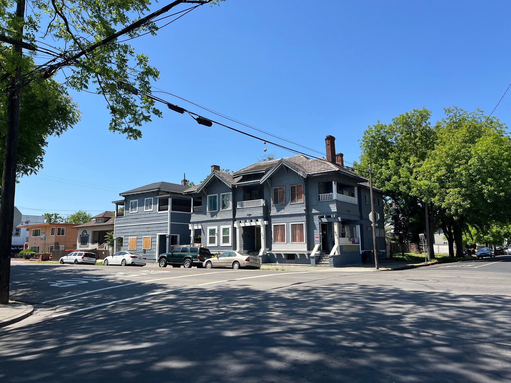 931-941 N Madison St, Stockton, CA for Sale