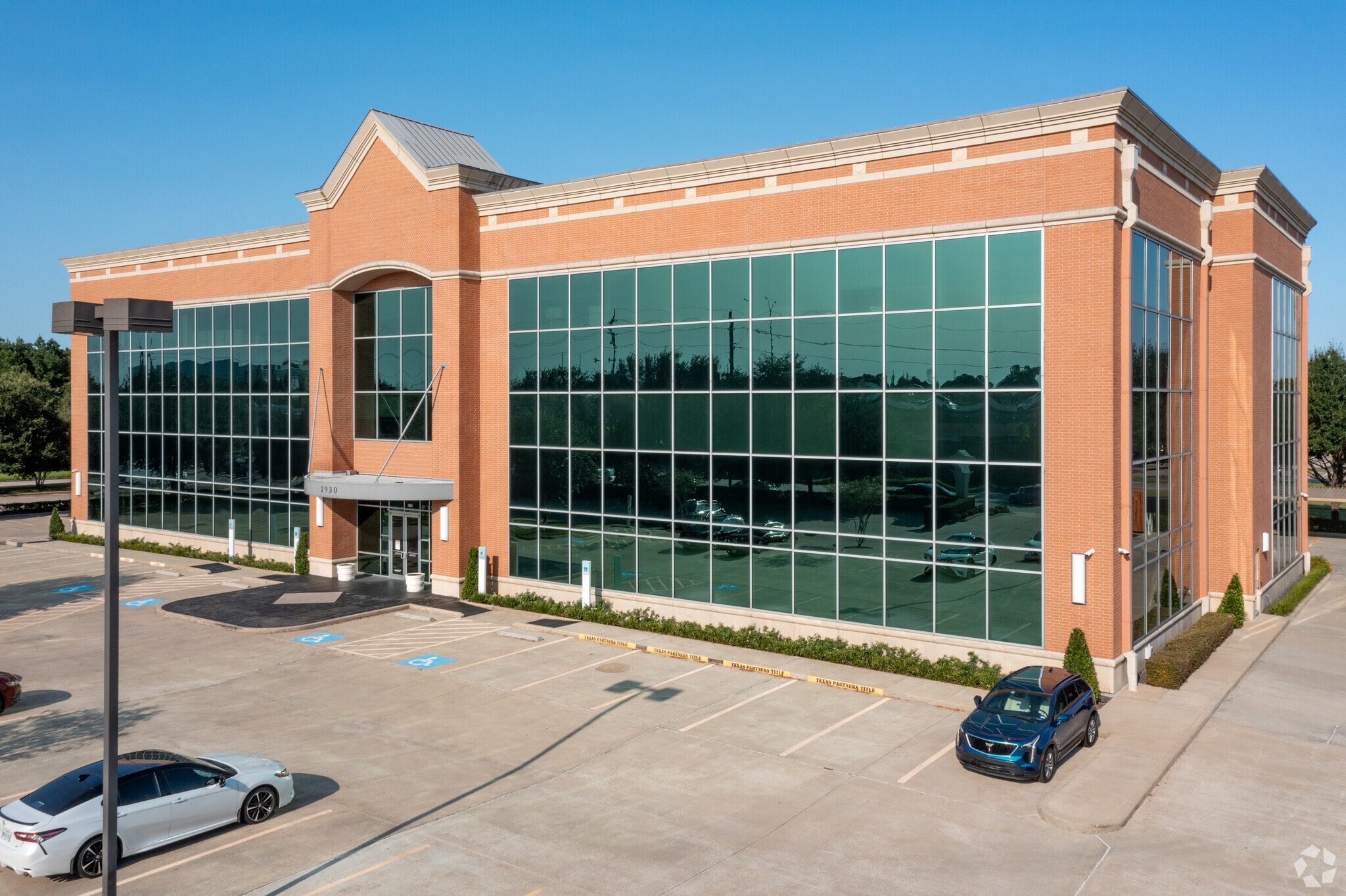 2930 W Sam Houston Pkwy N, Houston, TX for Rent
