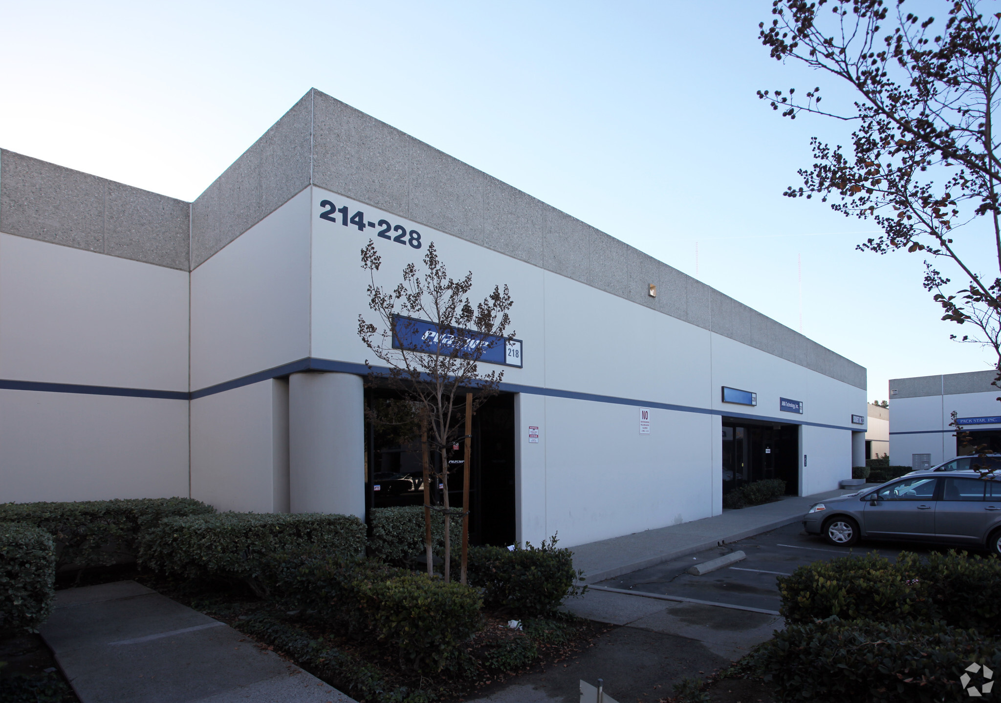 214-228 S 5th Ave, City Of Industry, CA for Rent