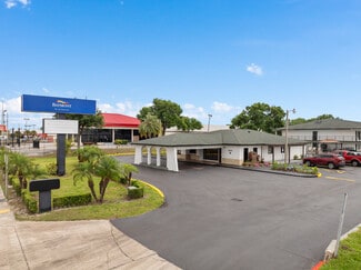 Orlando, FL Hospitality - 3956 W Colonial Dr