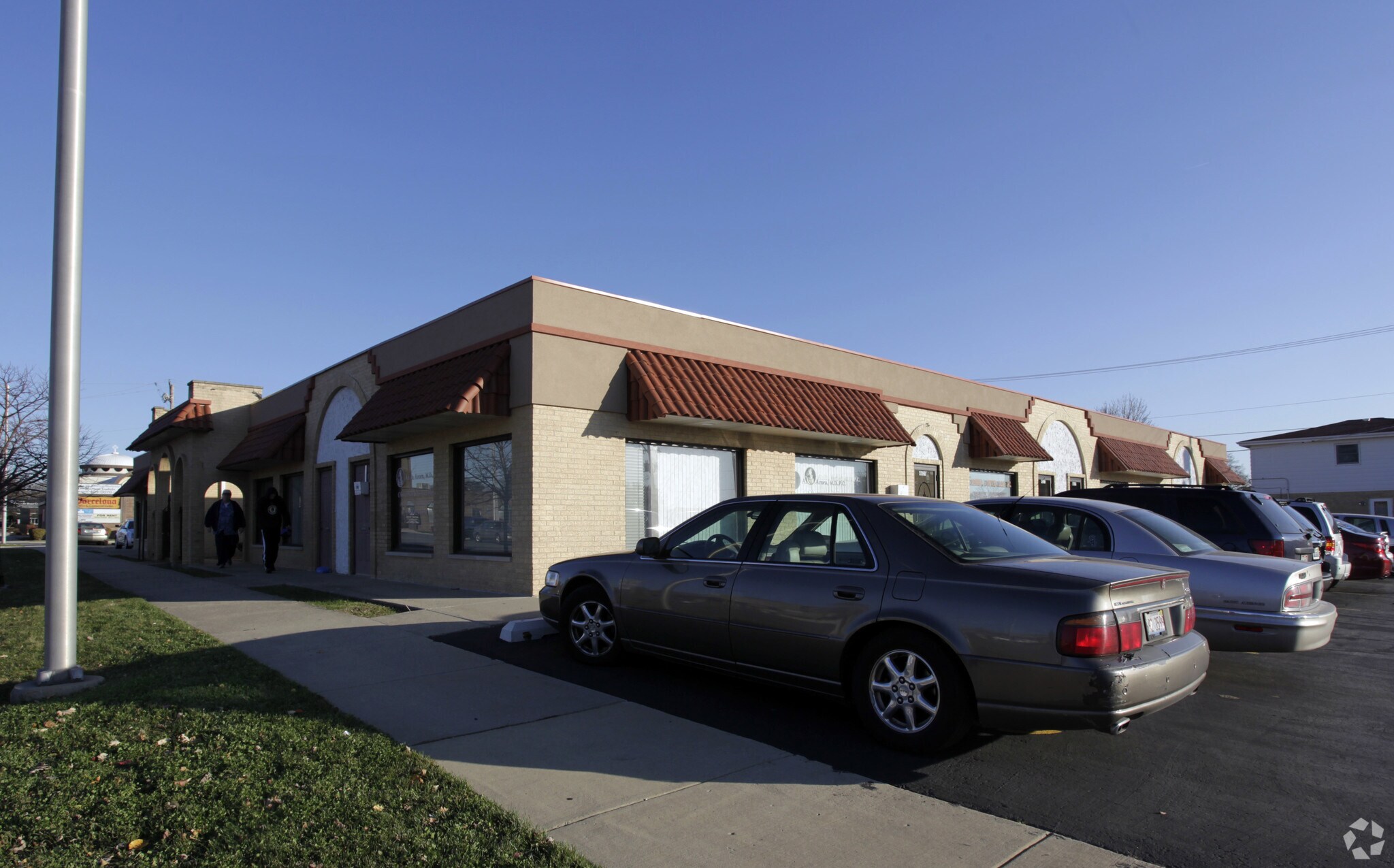 4601-4625 W 103rd St, Oak Lawn, IL for Rent