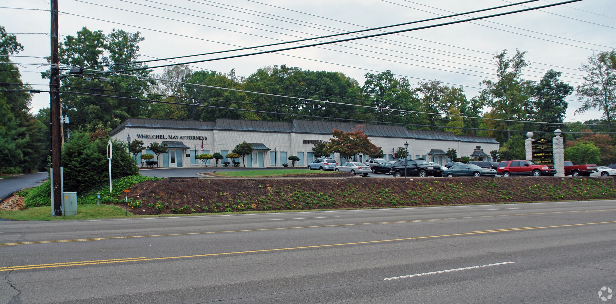 10307-10341 Kingston Pike Knoxville, TN 37922 - Office Property for