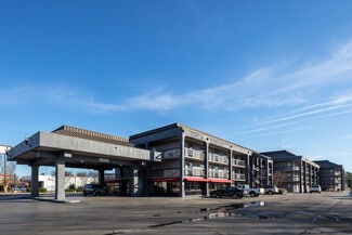 Huntsville, AL Hospitality - 4815 University Dr NW