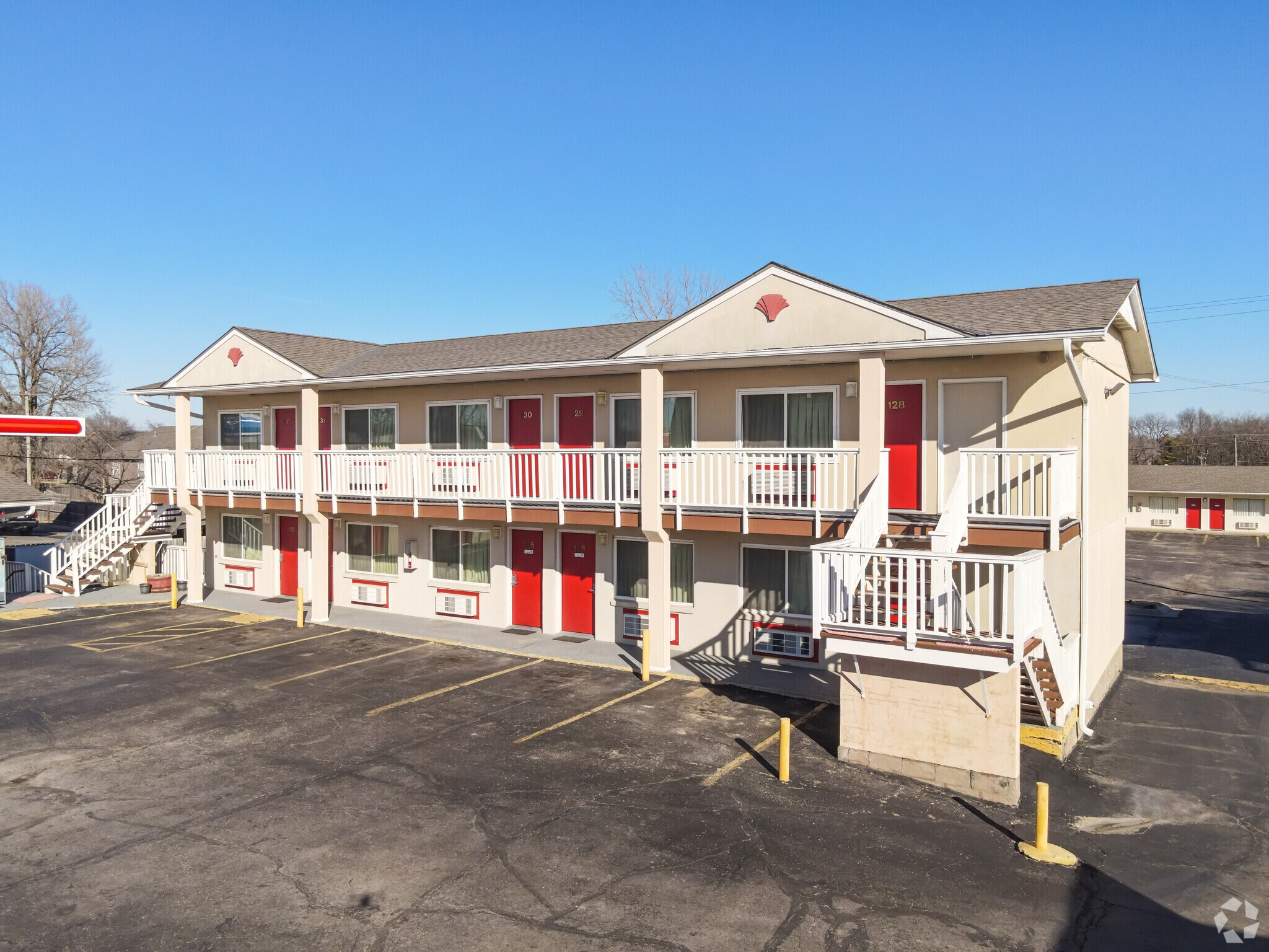 1641 S Main St Ottawa, KS 66067 Hospitality Property for Sale on