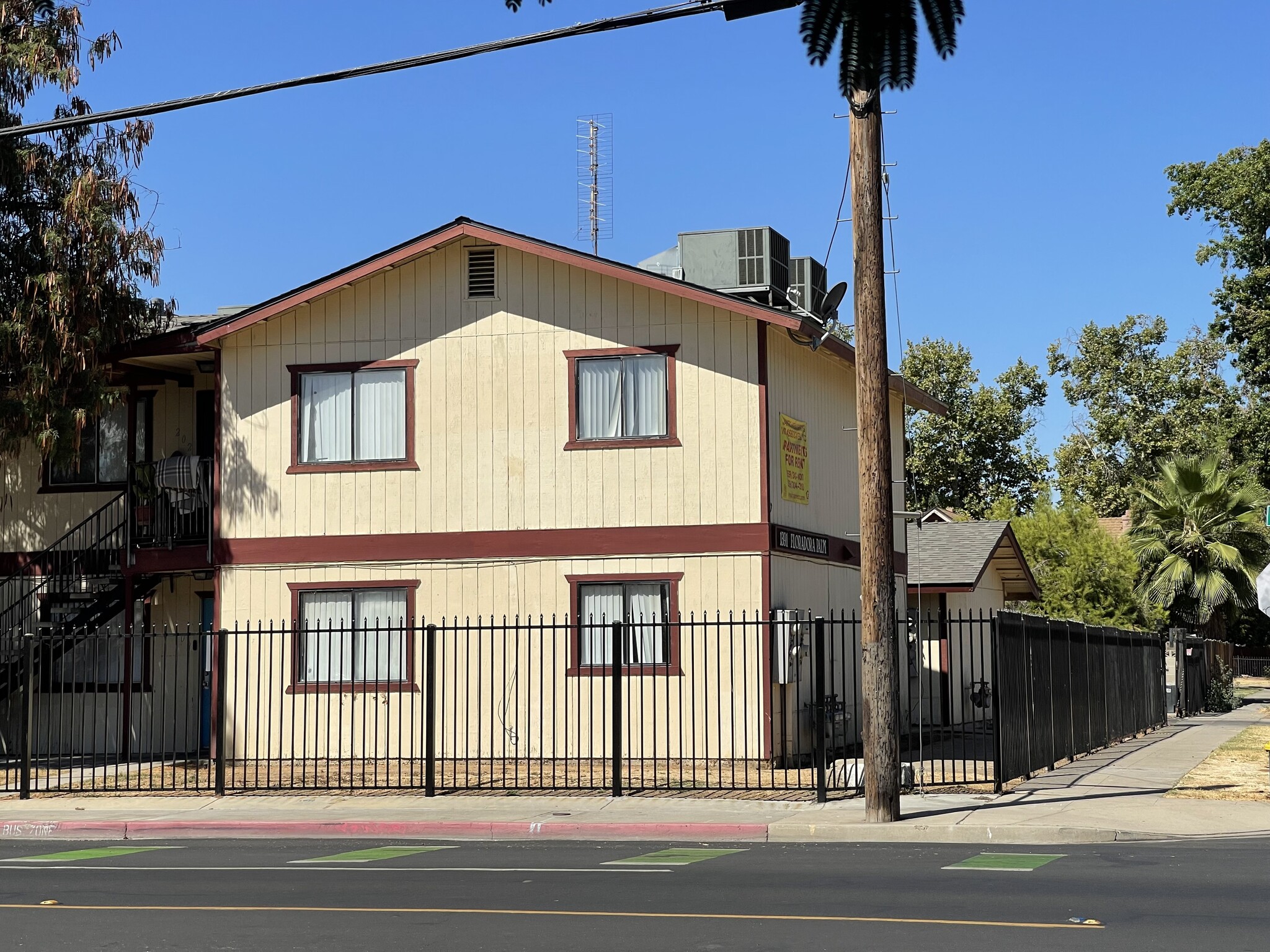 1391 N Palm Ave, Fresno, CA for Sale