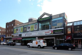 Toronto, ON Retail - 499 Church St