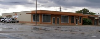 Sinton, TX Office/Residential - 205 S Rachal St