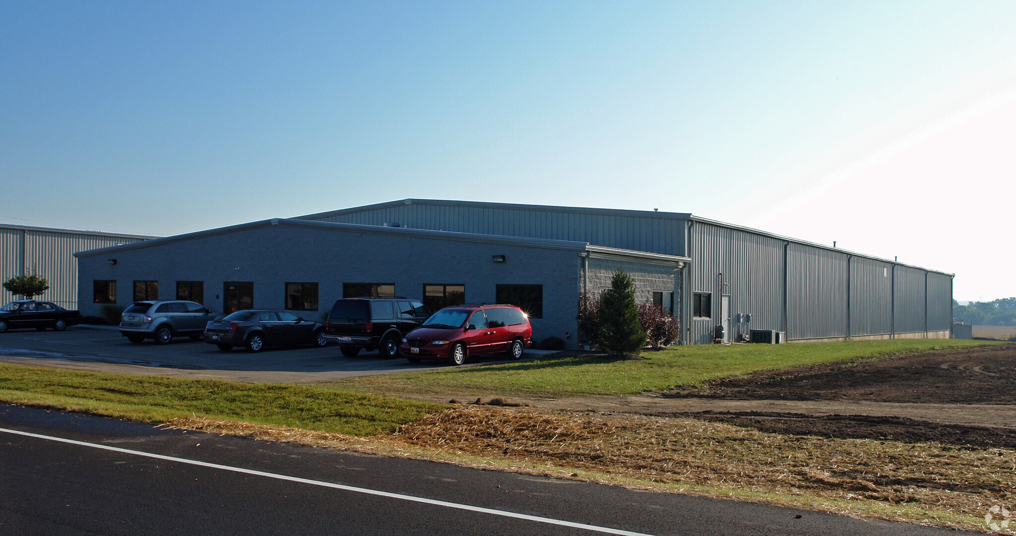 8490 Seward Rd, Fairfield, OH for Rent