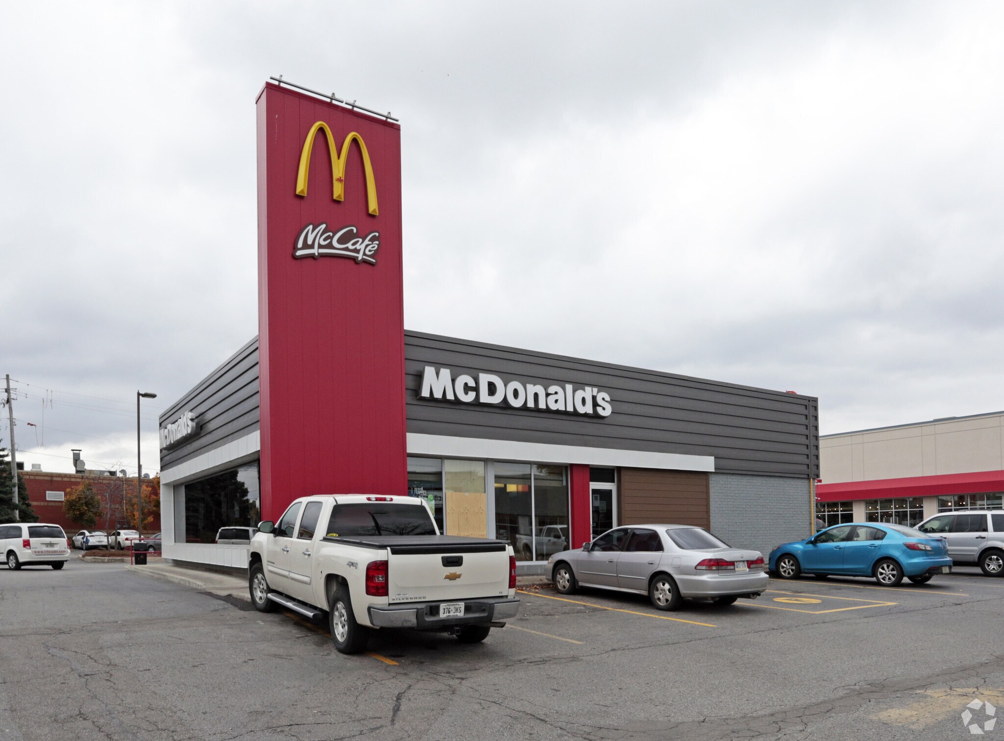 1138 Victoria St N, Kitchener, ON for Rent