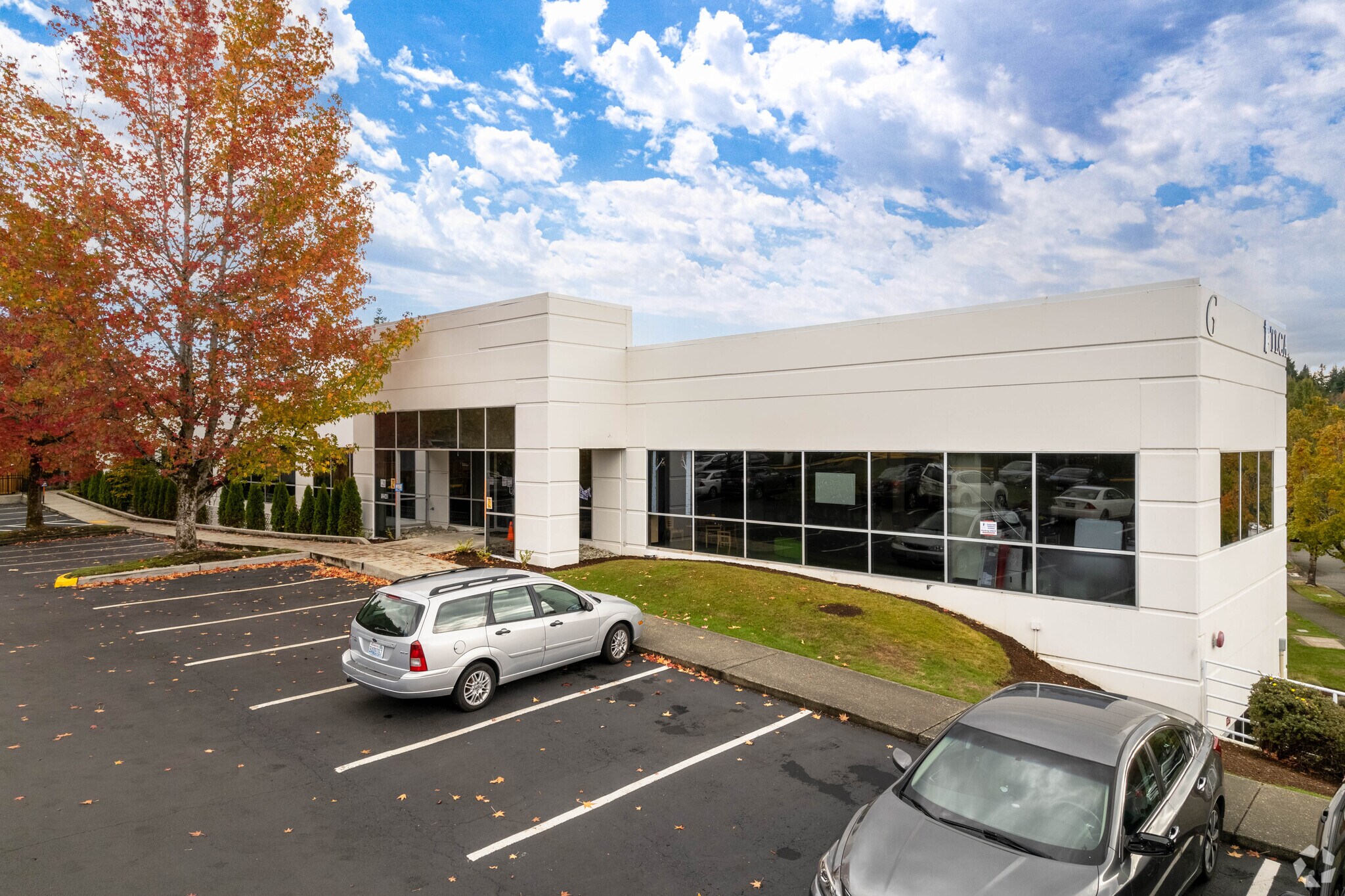 12026-12040 115th Ave NE, Kirkland, WA for Rent