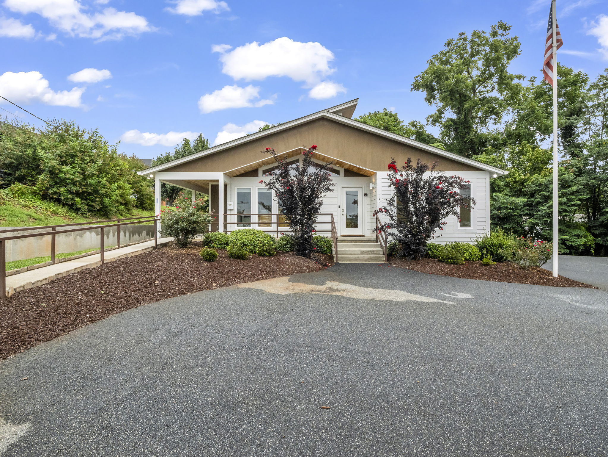 147 E Court St, Rutherfordton, NC for Sale