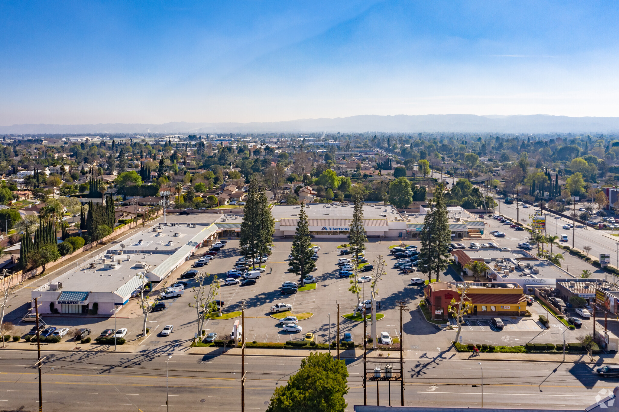 9000-9046 Balboa Blvd, Northridge, CA for Rent