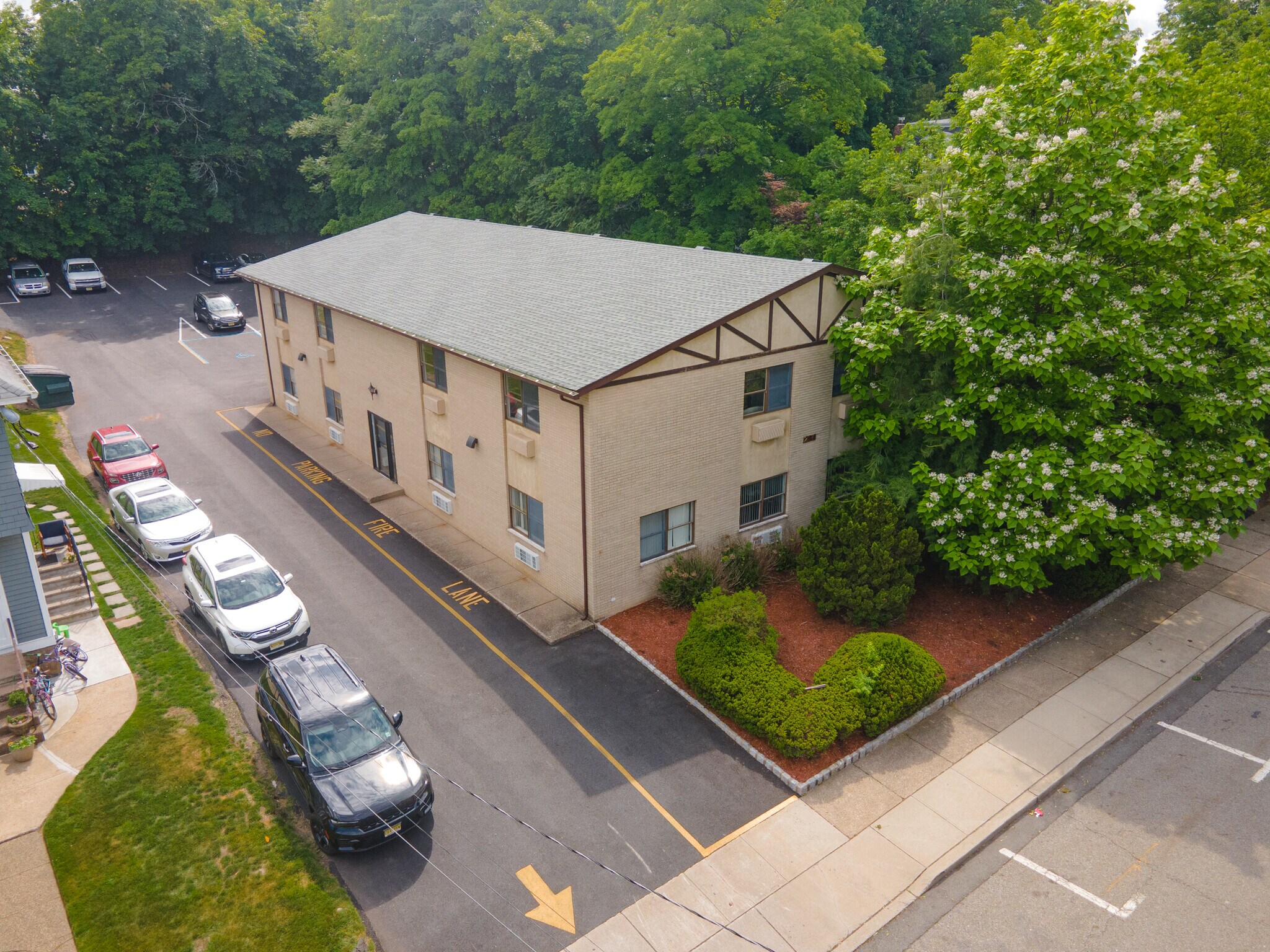 294 Harrington Ave Closter, NJ 07624 Office Property for Lease on