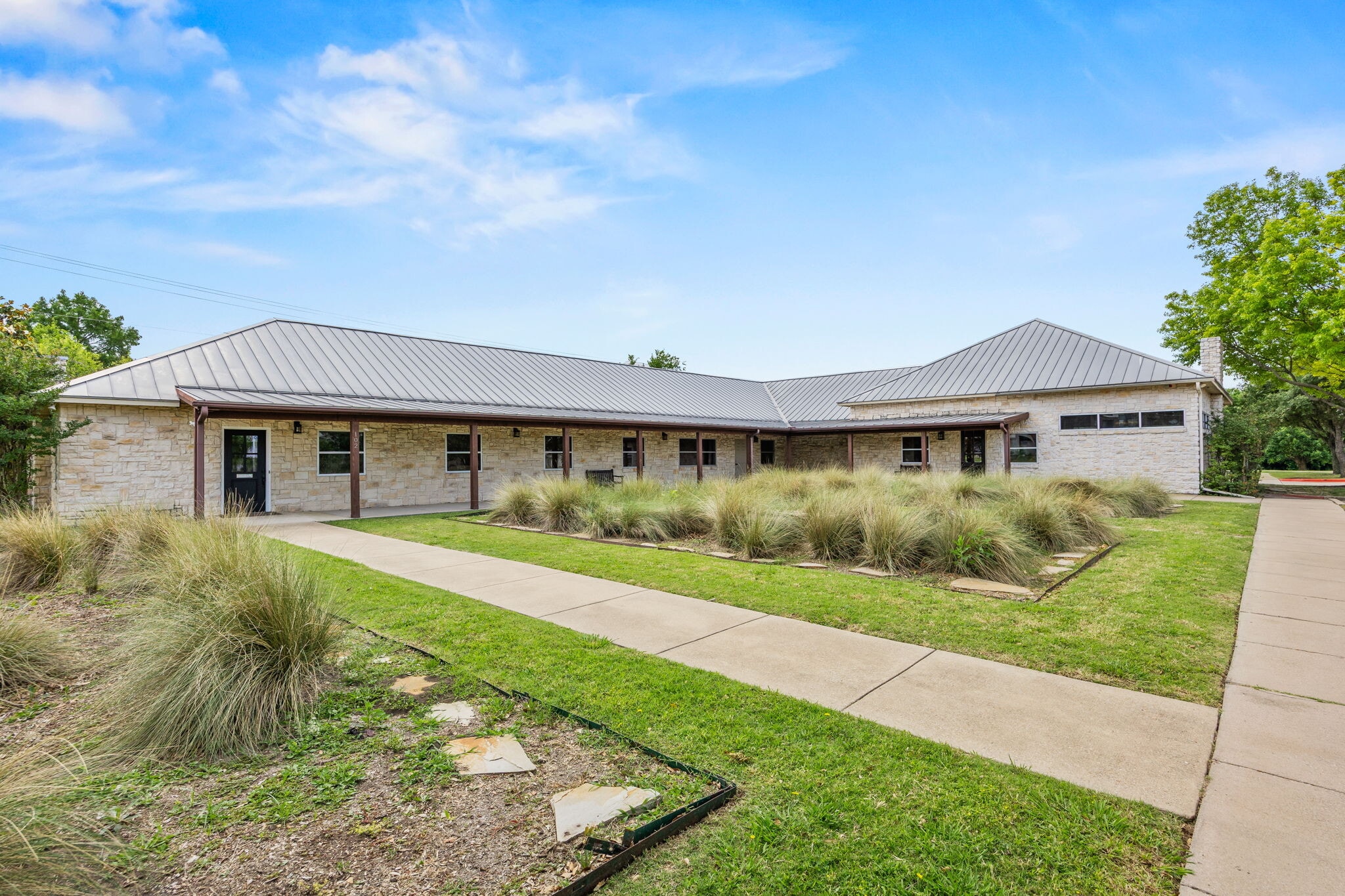 610 N Town East Blvd, Mesquite, TX for Sale