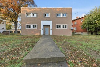 Cincinnati, OH Apartments - 1636 Summit Rd