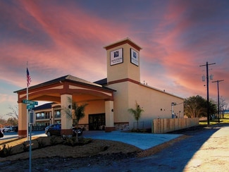 Moulton, TX Hospitality - 200 S Lavaca