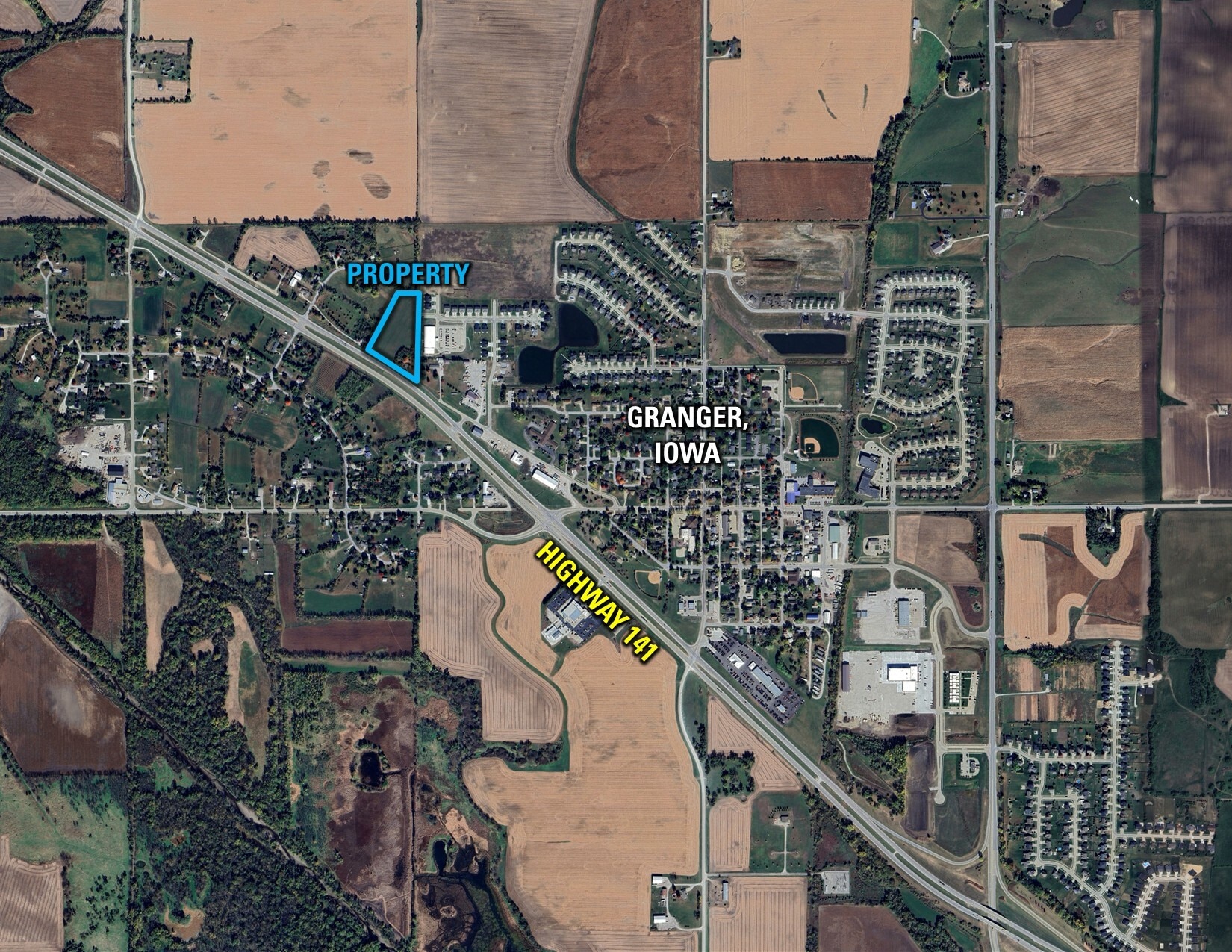 2220 Kennedy St, Granger, IA for Sale