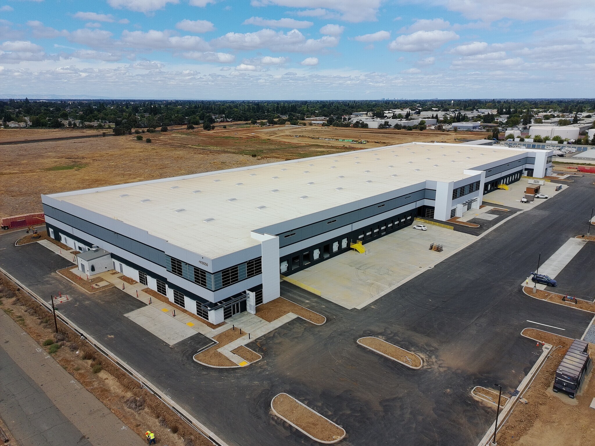 10050 Waterman Rd, Elk Grove, CA for Rent